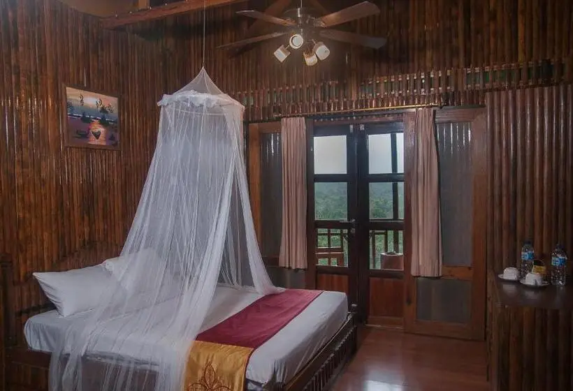 スーペリアー１ベッドルームビラ, De Bintan Villa