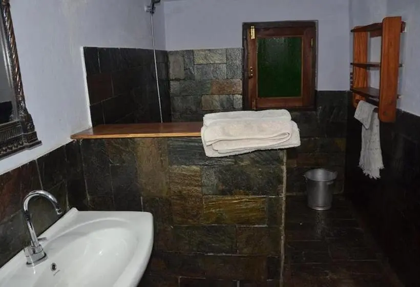 ファミリールーム, Shivanandi River Lodge