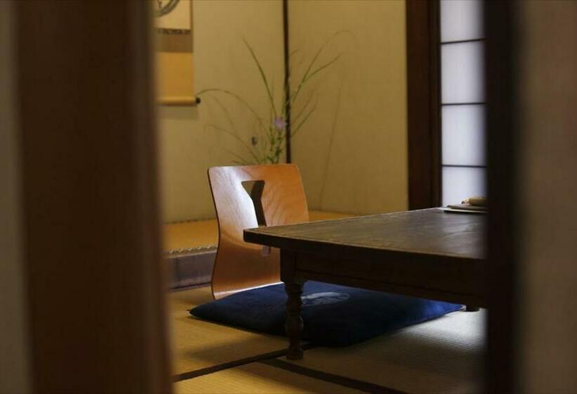 חדר סטנדרט חדר אמבטיה משותף, Hazuki