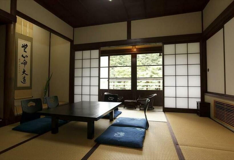 חדר סטנדרט חדר אמבטיה משותף, Hazuki