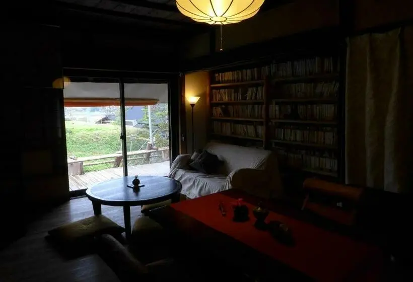 バス共有のスタンダードルーム, 古民家の宿 ふるま家 Furumaya House Gastronomic Farmstay In Deep Kyoto