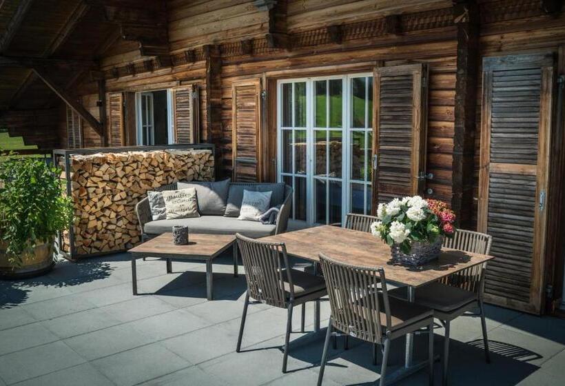 חדר משפחתי, Restaurant Burgseeli