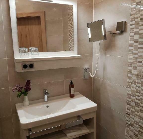 חדר סטנדרט, Restaurant Fischerwirt