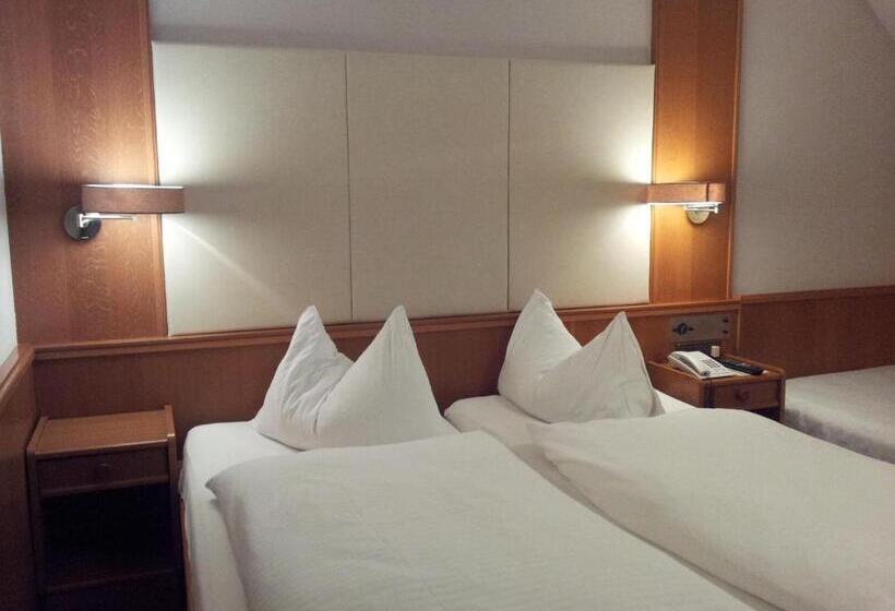 חדר סטנדרט, Restaurant Fischerwirt