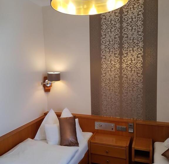 חדר סטנדרט יחיד, Restaurant Fischerwirt