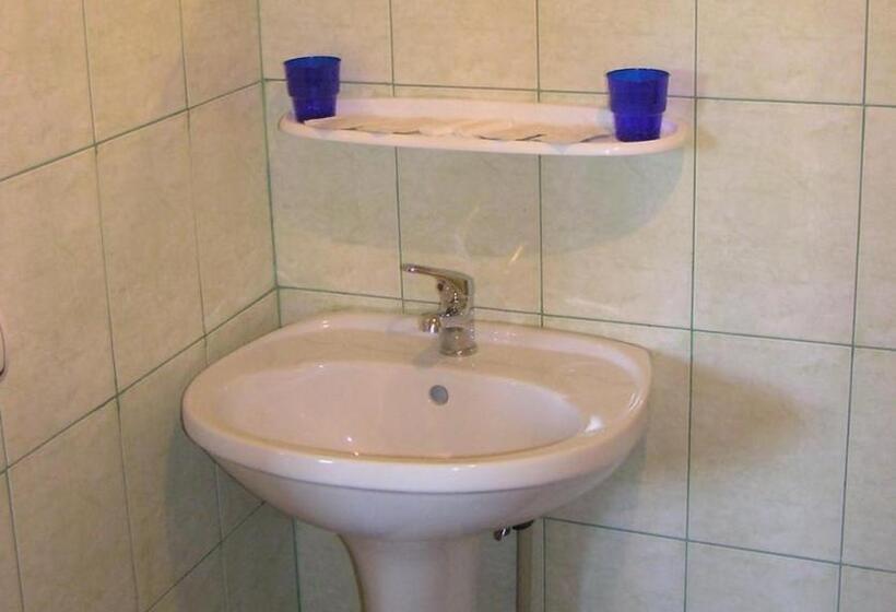 주니어 스위트, Vedmid