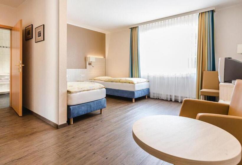 スタンダード４人部屋, Land Gut Hotel Westerkrug