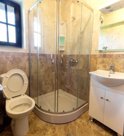 3间卧室的房子, Complex Rayuvski Han