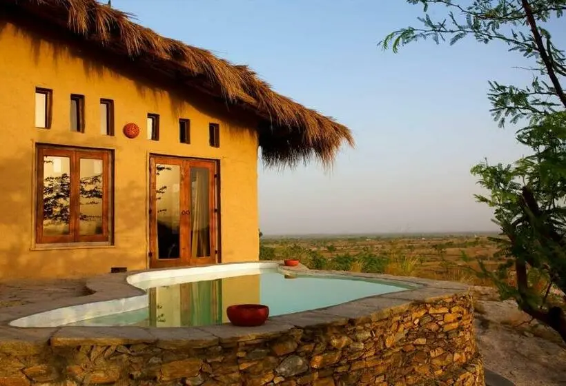 デラックスキャビン, Brij Lakshman Sagar, Pali