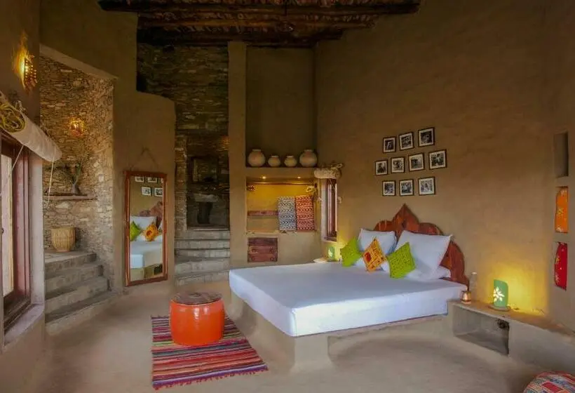 デラックスキャビン, Brij Lakshman Sagar, Pali