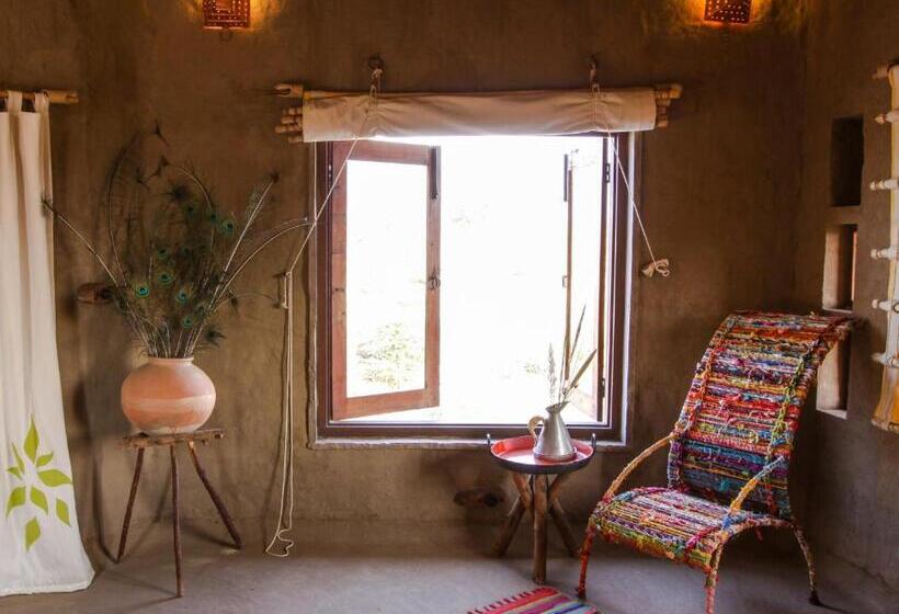 豪华小屋, Brij Lakshman Sagar, Pali