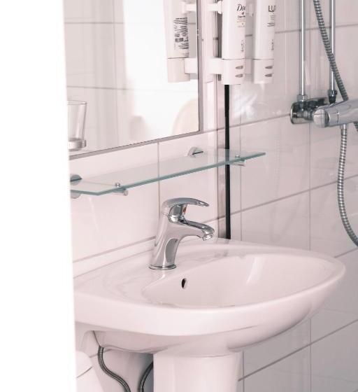 Семейный Номер, Skärgårdshotellet Hönö