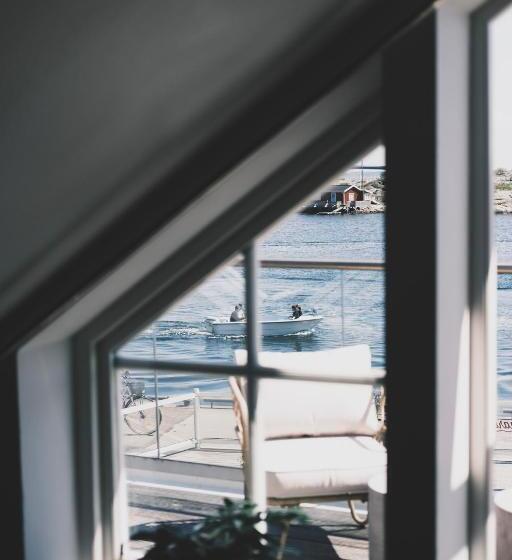 Семейный Номер, Skärgårdshotellet Hönö