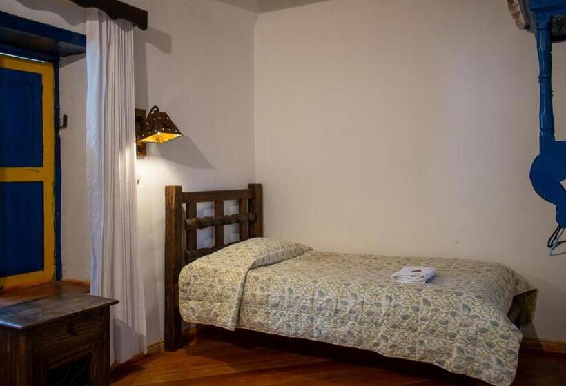 חדר משפחתי, Museo La Posada Del Molino