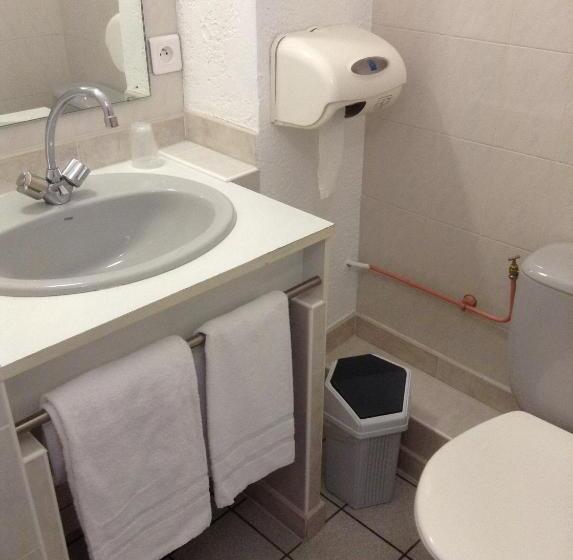 חדר סטנדרט, De La Tour Saint Etienne Sud