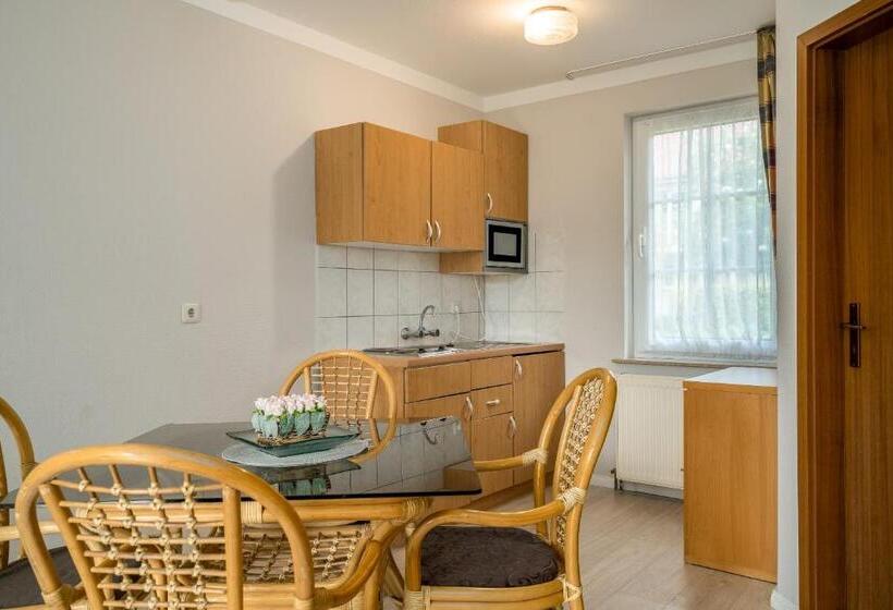 침실 1개 주택, Müritz Park