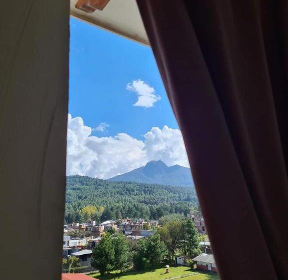 غرفه قياسيه سريرين مزدوجين, Santa Fe