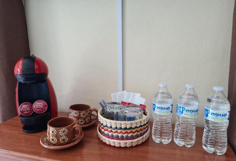 جناح جونيور مزوَّد بشرفة, Santa Fe