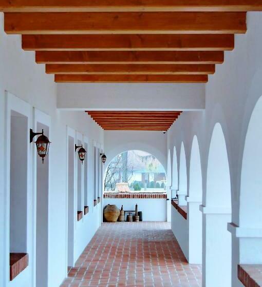 غرفة قياسية لذوى الاحتياجات الخاصة, Margaréta Panzió