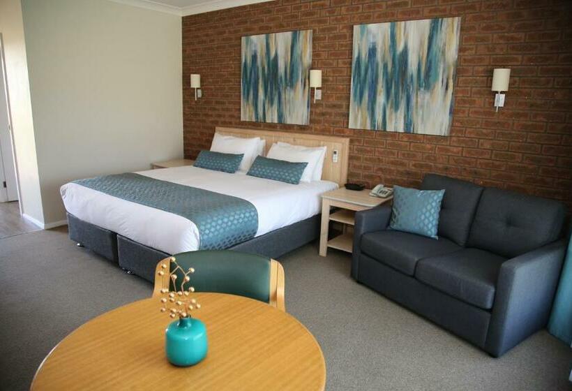 Классический Номер, Howlong Golf Resort