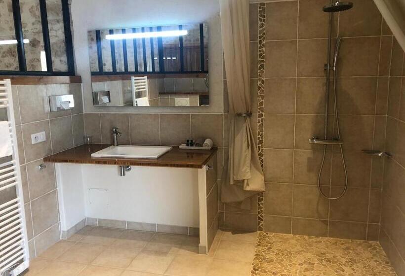 スタンダードルーム, Domaine Du Champ De L Hoste