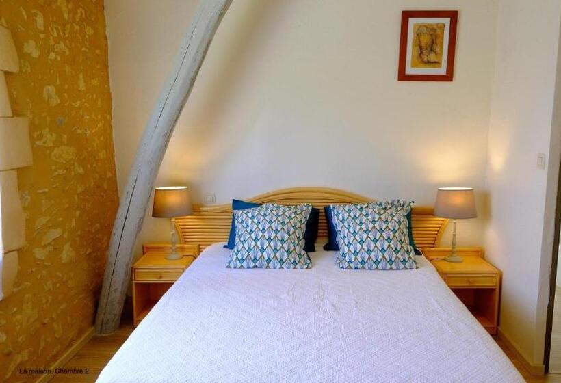 キャビン, Domaine Du Champ De L Hoste