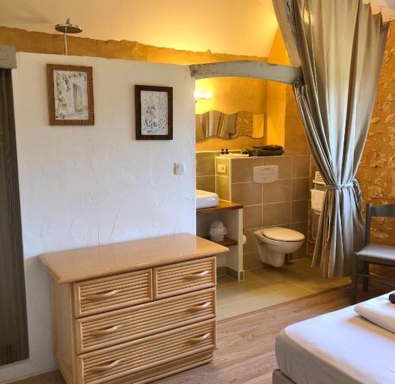 キャビン, Domaine Du Champ De L Hoste