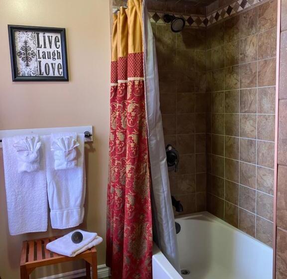 غرفة ديلوكس, Heart And Soul Inn