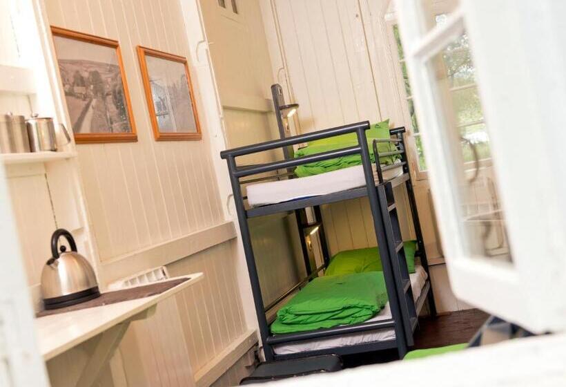 מיטה בחדר משותף, Yha Idwal Cottage