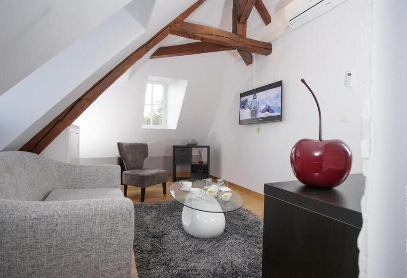 Номер Deluxe, Château De Breuil