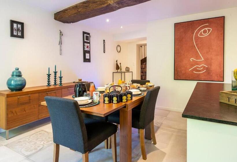 , Domaine Le Jardin Suspendu   Piscine Chauffée   Proche Parc Puy Dufou