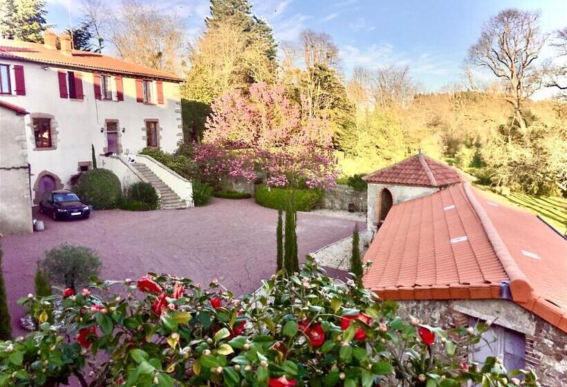, Domaine Le Jardin Suspendu   Piscine Chauffée   Proche Parc Puy Dufou