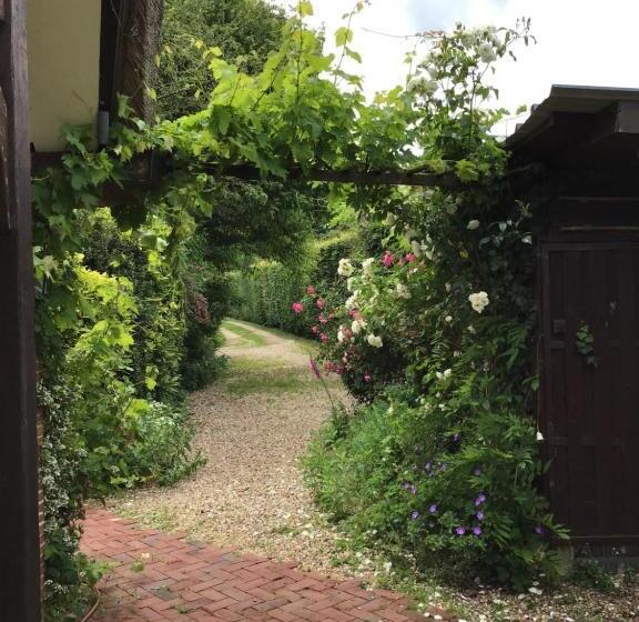 خانه 2 خوابه, Le Clos Du Vivier