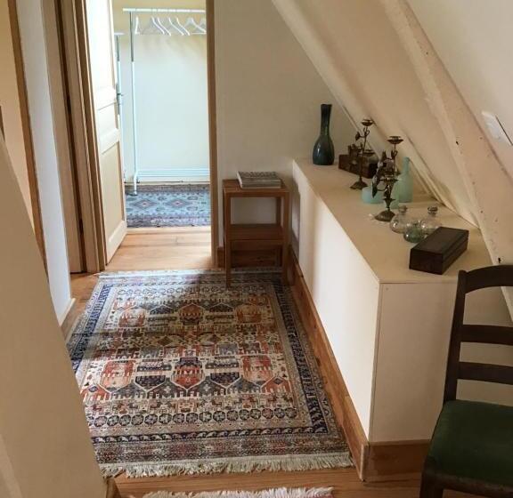 خانه 2 خوابه, Le Clos Du Vivier