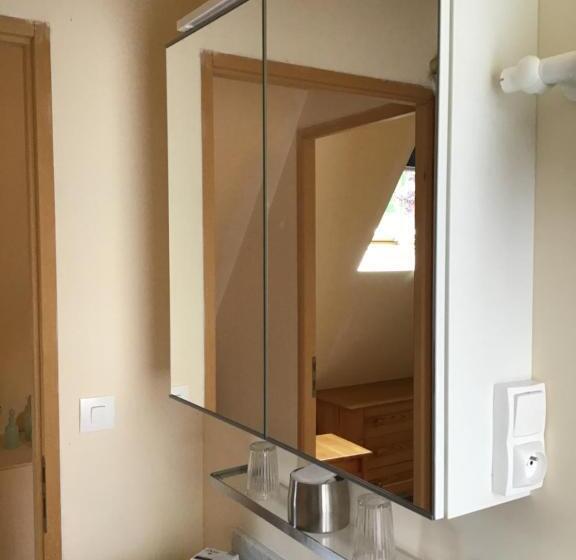 خانه 2 خوابه, Le Clos Du Vivier