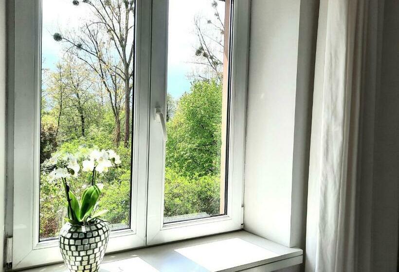 Люкс, Maison D'hôtes La Renardière