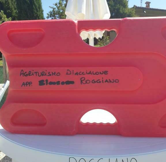 דירת חדר נוף לבריכה, Agriturismo Diaccialone