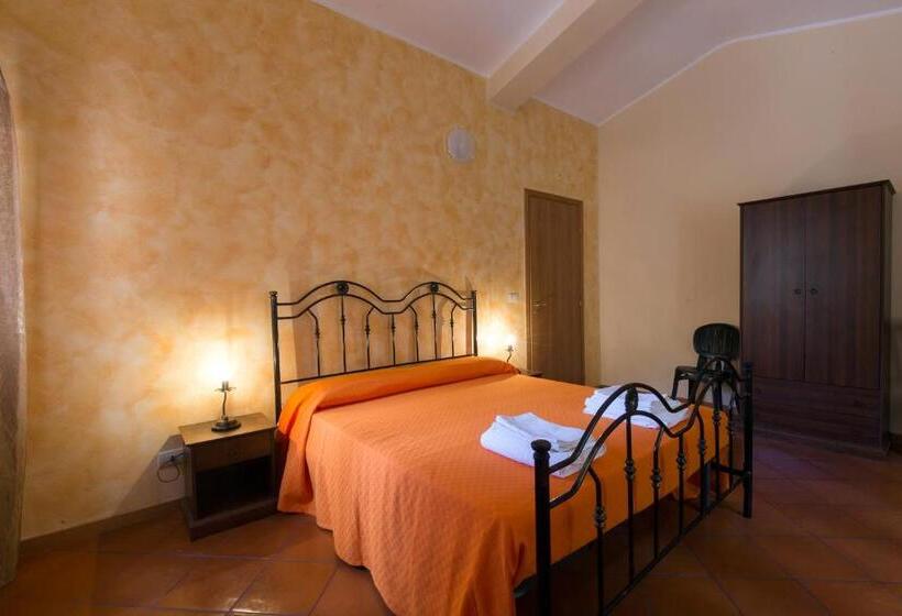 חדר סטנדרט לשלושה, Agriturismo Il Sole