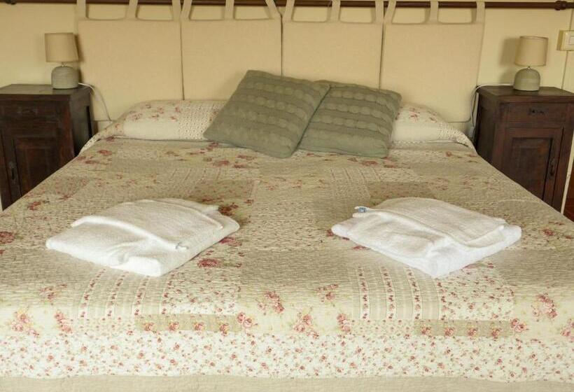 غرفة قياسية رباعية, Agriturismo La Fucina