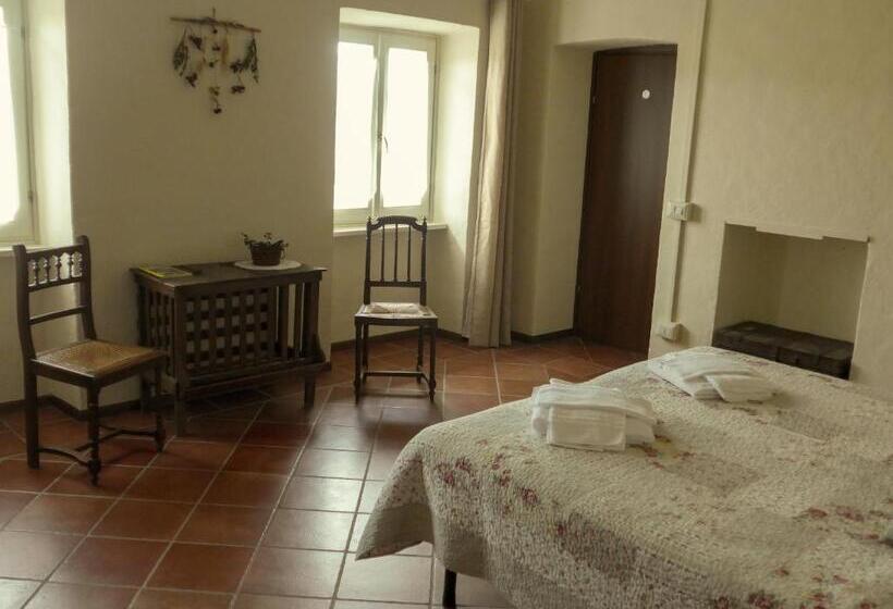 غرفة قياسية رباعية, Agriturismo La Fucina