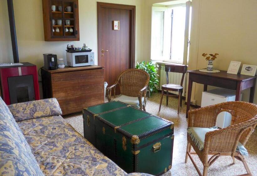 غرفة قياسية رباعية, Agriturismo La Fucina