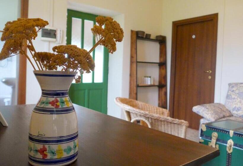 غرفة قياسية رباعية, Agriturismo La Fucina