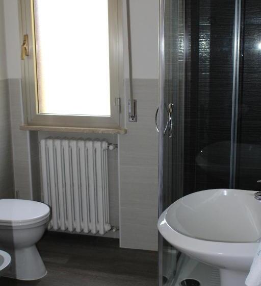Полулюкс, Albergo Ristorante Miramonti Toano