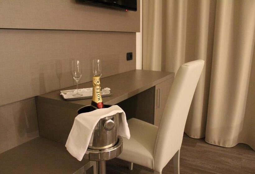 غرفة ديلوكس, Albergo Ristorante Miramonti Toano