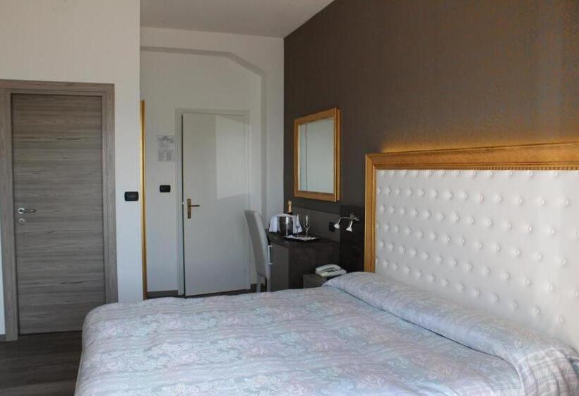 Номер Deluxe, Albergo Ristorante Miramonti Toano
