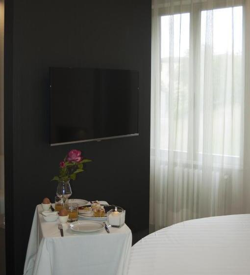 جناح كلاسيكي, Albergo Ristorante Miramonti Toano