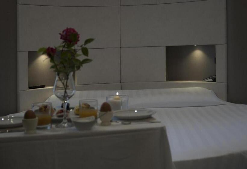 Люкс Классика, Albergo Ristorante Miramonti Toano