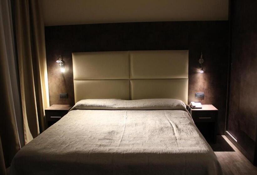 غرفة ديلوكس, Albergo Ristorante Miramonti Toano