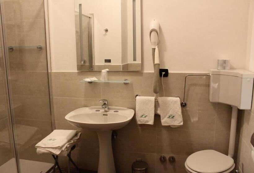 غرفة ديلوكس, Albergo Ristorante Miramonti Toano