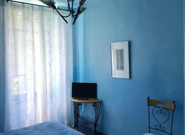 Номер Стандарт, Auberge Magnette
